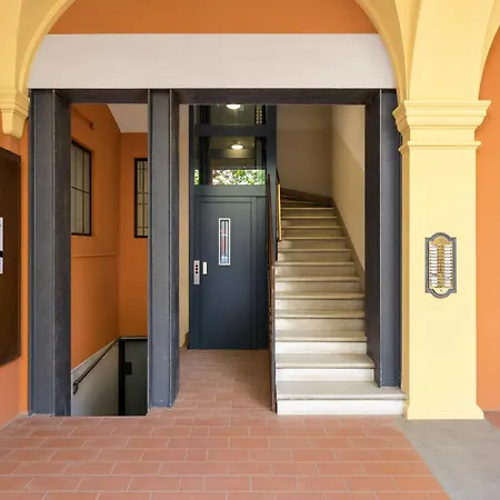 Historic In The Heart Of * Bologna