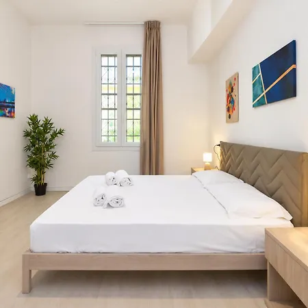 Historic In The Heart Of Appartement